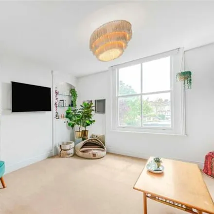Buy this 3 bed apartment on unnamed road in London, SW16 6DB
