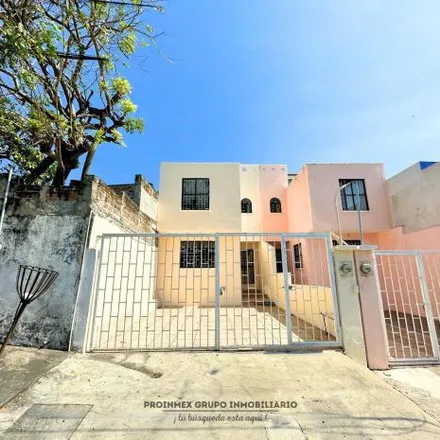 Buy this 3 bed house on Avenida Vía Muerta in Playa de Oro, 94298 Boca del Río