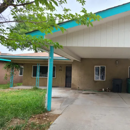Buy this 3 bed house on 908 West Chavez Avenue in Belen, NM 87002