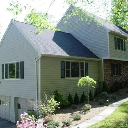 Rent this 4 bed house on 132 11 Levels Rd in Ridgefield, Connecticut