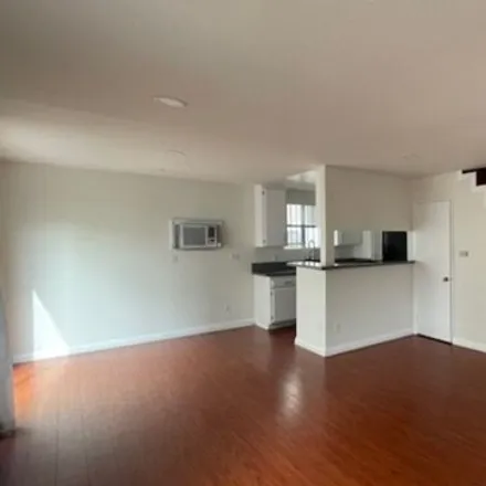 Image 5 - 4846 Rosewood Avenue, Los Angeles, CA 90004, USA - House for rent