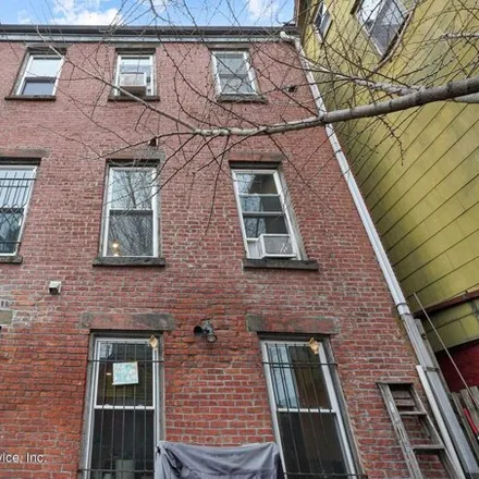 Image 4 - 537 Van Duzer St, New York, 10304 - House for sale