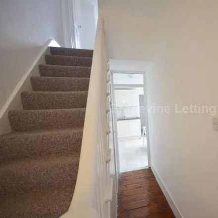 Image 5 - Barnwell Road, London, SW2 1PN, United Kingdom - Townhouse for rent