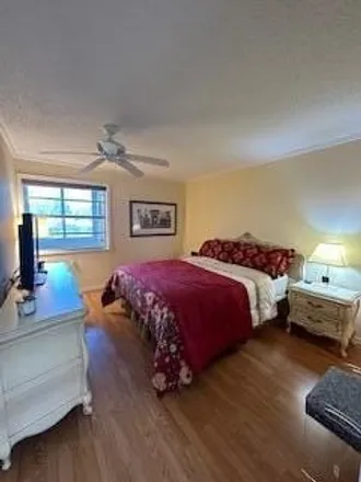 Image 7 - 341 Normandy Lane, Kings Point, Palm Beach County, FL 33484, USA - Condo for rent