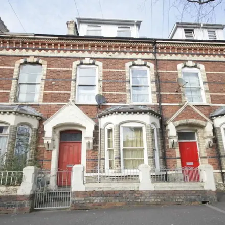 Rent this 2 bed apartment on 60 University Street in Belfast, BT7 1HU