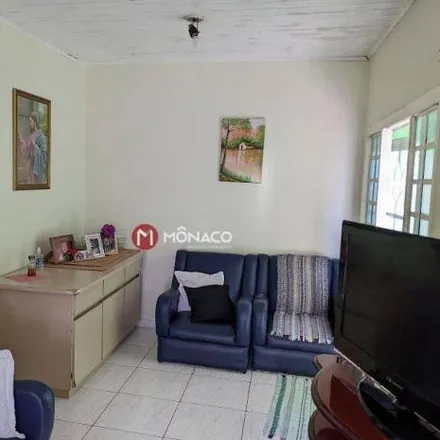 Buy this 3 bed house on Rua Francisco Arias in Cinco Conjuntos, Londrina - PR
