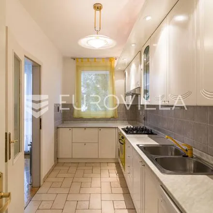 Image 3 - Dobri dol, 10123 City of Zagreb, Croatia - Apartment for rent