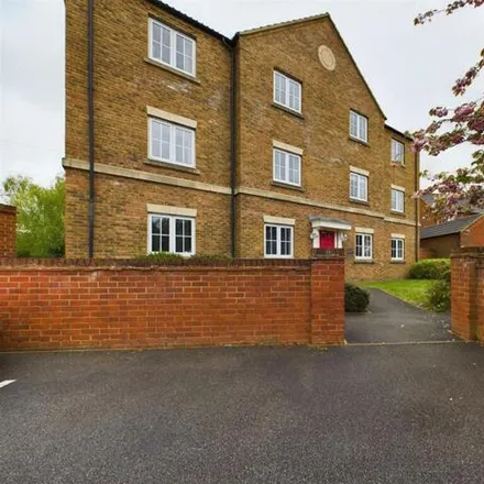 Image 1 - Brimmers Way, Fairford Leys, HP19 7HH, United Kingdom - Apartment for sale