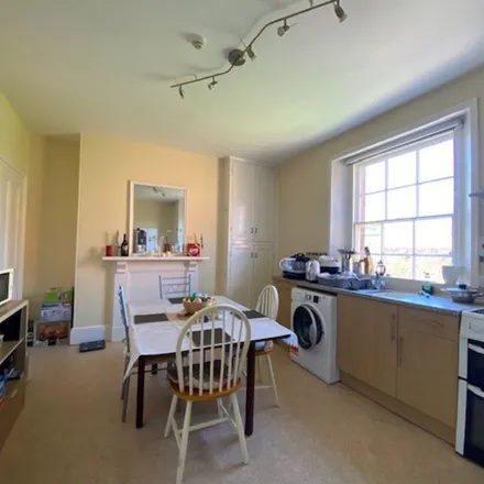 Image 7 - Isca Place, Exeter, EX4 4JN, United Kingdom - Apartment for rent