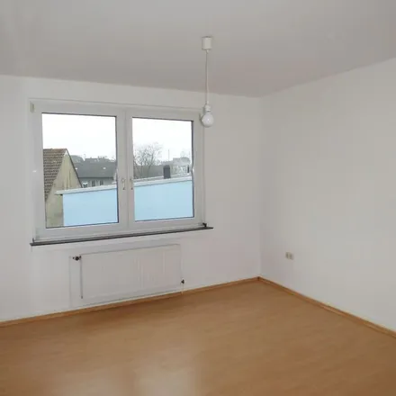 Rent this 3 bed apartment on Lange Straße 79 in 44137 Dortmund, Germany