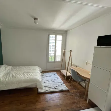 Image 2 - 57 Boulevard Brune, 75014 Paris, France - Apartment for rent