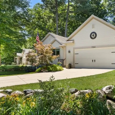 Image 3 - 7261 Pine Oak Ln, Hudsonville, Michigan, 49426 - House for sale