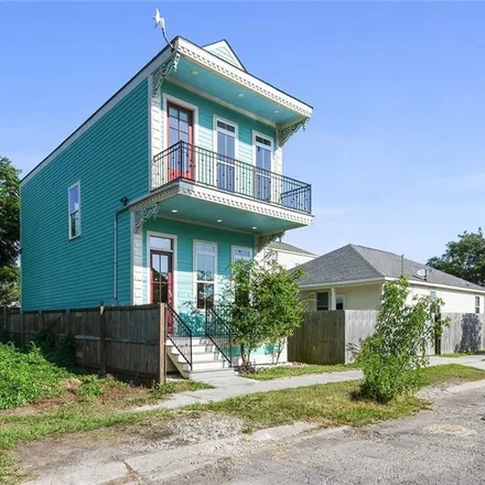 Buy this 3 bed house on 2307 North Miro Street in New Orleans, LA 70119