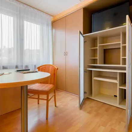 Rent this 1 bed apartment on Gräfstraße 81 in 60486 Frankfurt, Germany