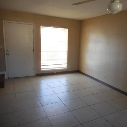 Image 3 - 2908 Eads Place, El Paso, TX 79935, USA - House for rent