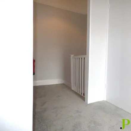 Image 9 - 77 Berkeley Road South, Coventry, CV5 6EF, United Kingdom - Apartment for rent