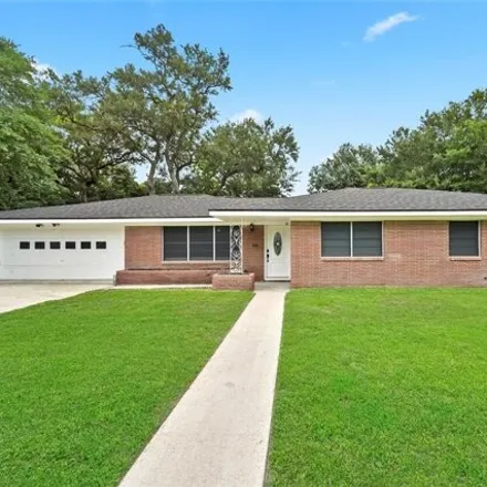 Image 1 - 1830 Olive Street, Baytown, TX 77520, USA - House for sale