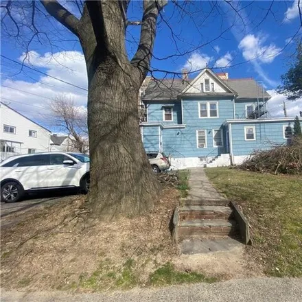 Image 2 - 143 East Prospect Avenue, Pinckney Heights, City of Mount Vernon, NY 10550, USA - House for sale