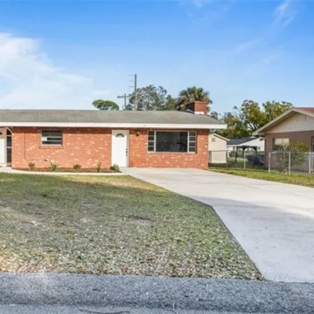 Buy this 3 bed house on 1794 6th Street Southeast in Winter Haven, FL 33880