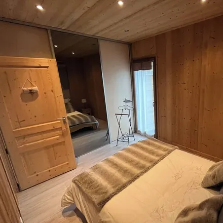 Rent this 2 bed apartment on Taninges in Avenue de la Glière, 74440 Taninges
