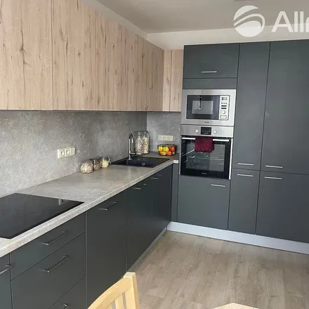 Rent this 1 bed apartment on ZŠ Svážná; VŠ obchodní a hotelová in Svážná, 634 00 Brno