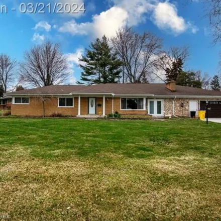 Buy this 3 bed house on 37195 Highview Street in New Baltimore, MI 48047