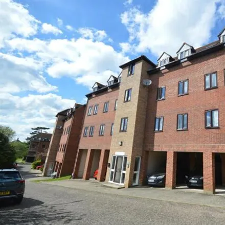 Buy this 2 bed apartment on Angle Side in Braintree, CM7 3RQ