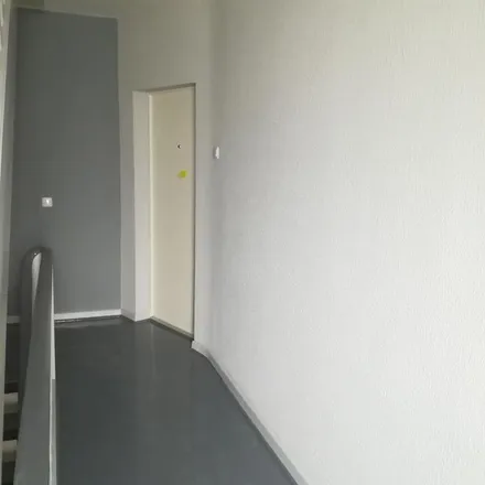 Rent this 3 bed apartment on Robertsweg 7 in 45896 Gelsenkirchen, Germany