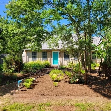 Rent this 3 bed house on 30 Clinton Academy Lane in Amagansett, Suffolk County