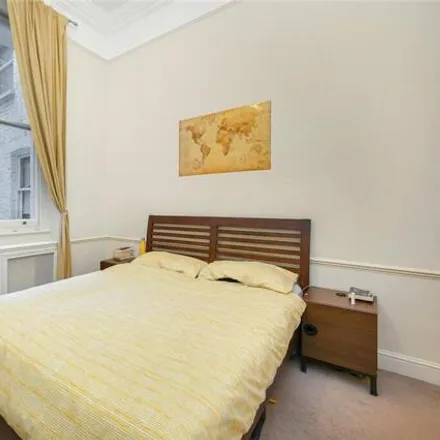 Image 4 - 7 Laverton Place, London, SW5 0PL, United Kingdom - Apartment for rent