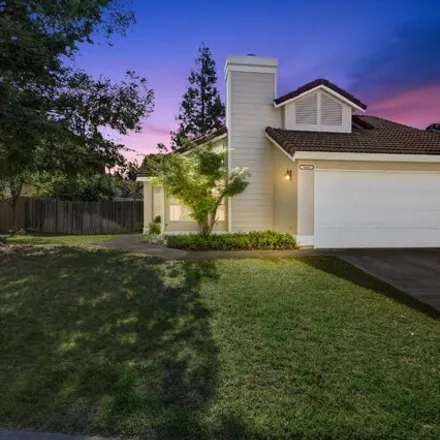 Buy this 3 bed house on 7469 Fireweed Circle in Citrus Heights, CA 95610