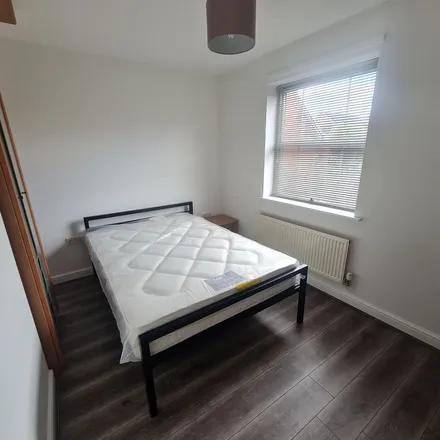 Image 6 - New Barns Avenue, Manchester, United Kingdom - Apartment for rent