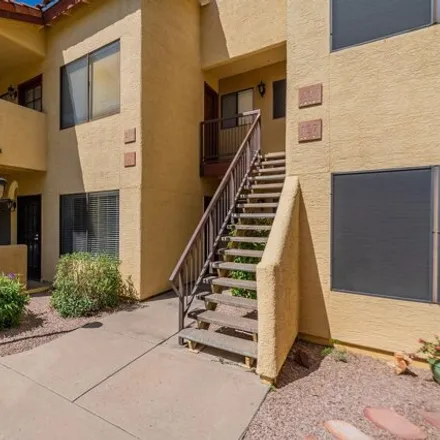 Buy this 1 bed apartment on East Cochise Road in Scottsdale, AZ 88253