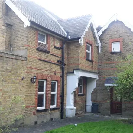 Rent this 2 bed apartment on Woodford Golf Club in 2 Sunset Avenue, London