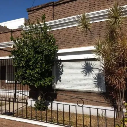 Buy this 2 bed house on Bulevar Nicolás Avellaneda 2667 in Bella Vista, Rosario