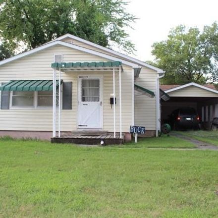 Rent this 2 bed house on 1731 Washington Street in Carlyle, IL 62231