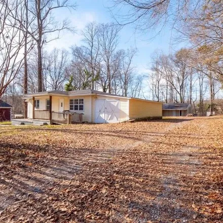 Image 1 - 1503 Twin Lakes Road, India Hook, York County, SC 29732, USA - House for sale