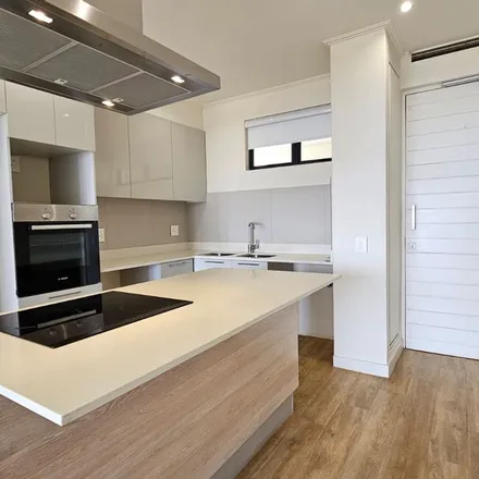 Rent this 2 bed apartment on Arbeid Avenue in Malanshof, Randburg
