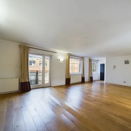 Image 1 - Cleaves Hall, Castle Gate, Nottingham, NG1 7AQ, United Kingdom - Apartment for rent