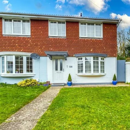 Buy this 3 bed house on Clinton Close in Highcliffe-on-Sea, BH23 5QS