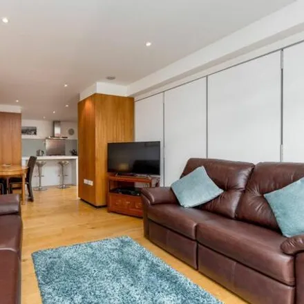 Image 4 - Edinburgh Quay, Fountainbridge Square, City of Edinburgh, EH3 9QD, United Kingdom - Apartment for sale