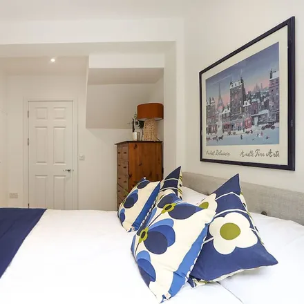 Rent this 1 bed apartment on London in N19 5PX, United Kingdom