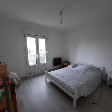 Rent this 3 bed apartment on 33 Cité de la Gare in 57190 Florange, France