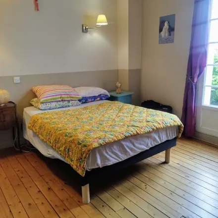 Rent this 4 bed apartment on 4 Rue du Général de Gaulle in 93360 Neuilly-Plaisance, France