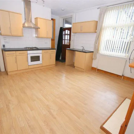 Rent this 1 bed apartment on Cross Street in Brighouse, HD6 4BJ