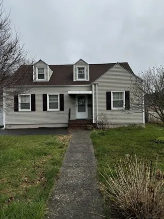 Buy this 3 bed house on 165 Nutmeg Road in Bridgeport, CT 06610