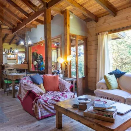 Buy this 2 bed house on Camino acceso Handel - Un Vistón in Los Riscos, 8370 Municipio de San Martín de los Andes