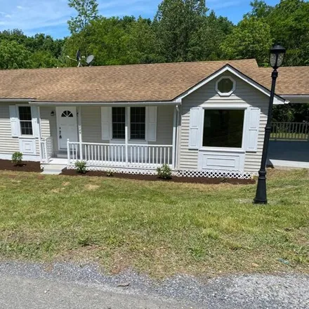 Image 3 - 219 Chapel Road, Stanley, Page County, VA 22851, USA - House for sale