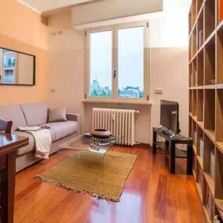 Image 1 - Via Francesco Caracciolo, 20155 Milan MI, Italy - Apartment for rent