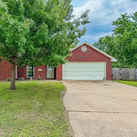 Buy this 3 bed house on 307 Wesley Drive in Corsicana, TX 75110